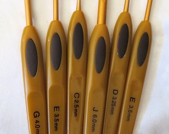Destash - Cover Soft Touch Crochet Hooks