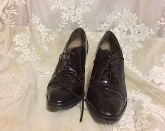 Lovely Leather Oxford Heels