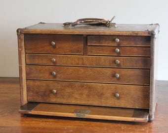 Vintage storage chest of drawers