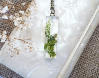 Real Moss Necklace - Real Moss Pendant - Resin Moss Jewellery - Resin Jewelry - Pressed Flower Necklaces - Terrarium Necklace
