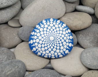 White Painted Rock - Blue Mandala Stone - Hand-painted Meditation Mandala Stone - Geometry - Mandala Art - Painted Stone - Paperweight