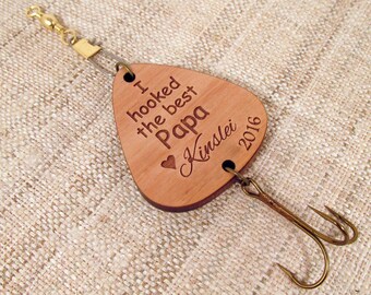 Father's Day Fishing Lure - Personalized Father's Day Gift - Fishing Hook for Grandpa, Papa, Dad, Daddy, Papi, Poppy