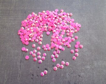 280 set 4 mm matte neon pink pearl rhinestone