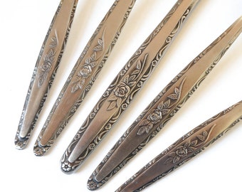 Vintage 1960s Flatware / TN Stainless 43 Pc Spare Flatware Set VGC / Service for 6 Plus Extras / Floral Pattern Country Cottage Chic