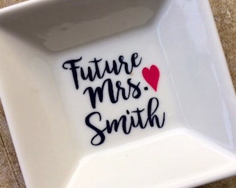 custom ring dish / bridal ring dish / personalized ring dish / future mrs / bridal gift / engagement gift / gifts for the bride / gift ideas