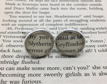 Re-cycled Harry Potter book glass cufflinks. Gryffindor/Slytherin