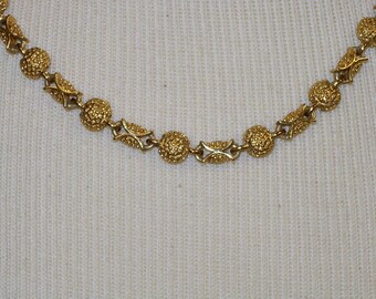 Vintage Goldtone Necklace by PD