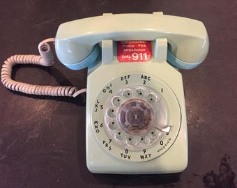 Vintage rotary phone seafoam - works!