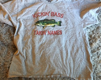 Vintage Bass Fishing Pun XL Graphic Tee