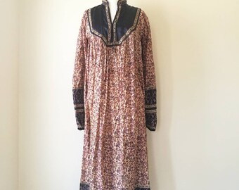 Vintage 1970s Indian Pakistan block print dress Black gauze cotton