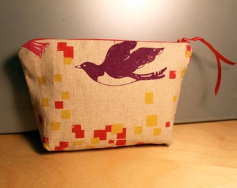 Cream Bird Zipper Pouch