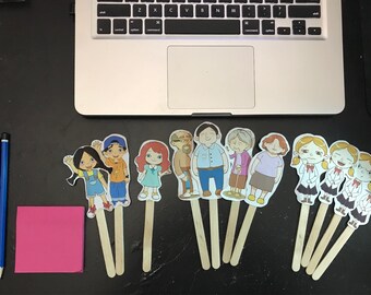 VIPKID Character Props - Meg, Mike, Anna, Family and Emotions - Laminated and on Popcicle Sticks