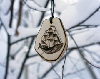 Wooden Whale necklaces for teenage girl 6 TYPE. Pyrography art Whale jewelry gift for sister. Marine necklace pendant ocean themed jewelry.