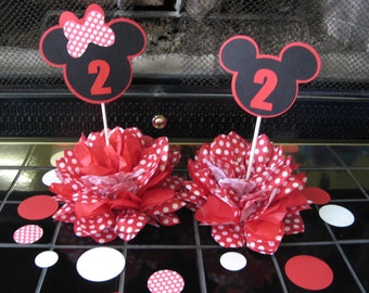 Minnie and Mickey table decoration red and white