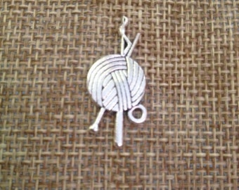 5 ball shaped charm and drops