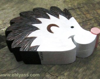 Sculpture wooden painted Hedgehog fretwork