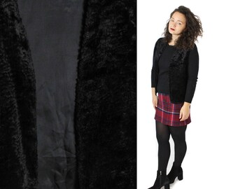 Faux fur vest, Black vest, Vintage vest, Warm vest, Vegan fur vest, Vegan vest, Grunge Vest, Outerwear Womens vest, Black fur vest / Medium