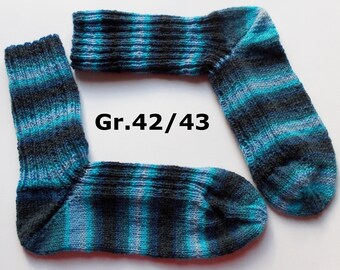hand-knitted socks, Gr. 42/43 (EU), blue