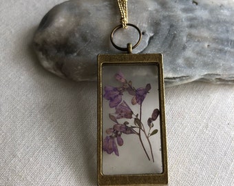 Dried flower botanical necklace, real preserved purple flower, terrarium style necklace