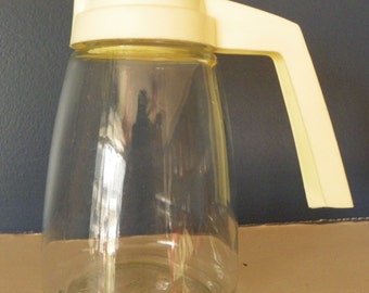 Vintage Federal Housewares Glass Syrup Pitcher
