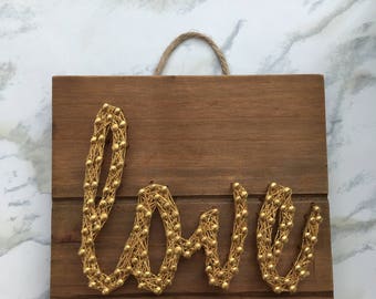 Love Sign, Rustic Wedding, Valentines Day sign, Valentines Day decor, Modern Farmhouse decor, Rustic wooden decor, Pallet Art