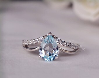 Pear Sky Blue Topaz Ring Topaz Engagement Ring/ Wedding Ring/ Anniversary Ring/ Birthday Present Holiday Gift