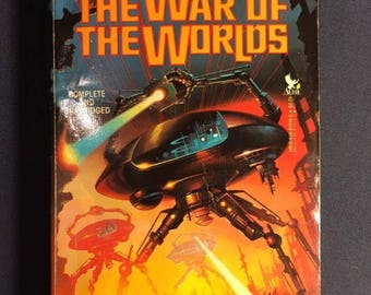The War Of The Worlds 1987 Novel Book By H.G Wells - Sci-Fi Science Fiction