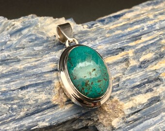Turquoise Pendant // Oval Turquoise Pendant // 925 Sterling Silver // Turquoise Jewelry