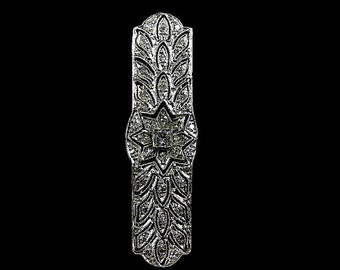 DIAMOND DINNER RING