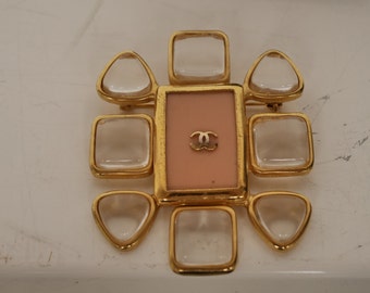 Chanel brooch 1996