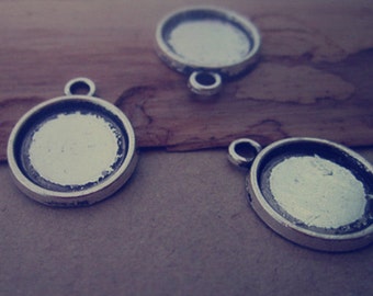 30pcs antique silver Round tray Base 12 mm