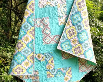 Modern Gender Neutral Baby Quilt- Aqua Chevron Baby Quilt- Aqua Grey Gray Yellow, Baby Boy Quilt- Baby Girl Quilt- Homemade Baby Quilt-