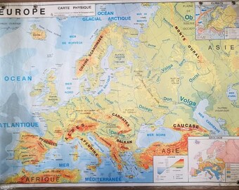 Large geographic Europe 1979 school card