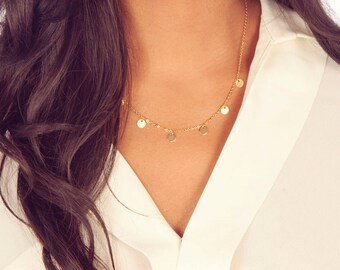 Boho Gift for Her, Dainty Gold Disc Necklace / Elegant Holiday Sister or Daughter Gift, Minimalist Bohemian Layering Coin Charm Necklace