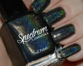 EVIL QUEEN Linear Holographic Black Nail Polish