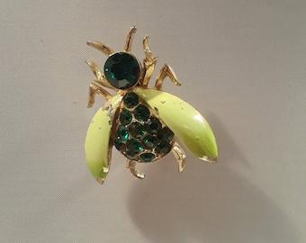 Vintage Beetle Bug Brooch Pin