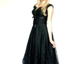 20% OFF SALE 50's Vintage Prom Dress, 50's / 60's Vintage Fit and Flare Dress, Black Lace Dress