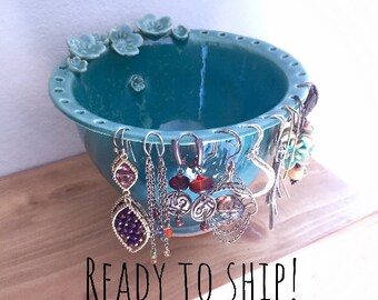 Birthday gift for her, Earring bowl, jewelry display, girlfriend, nature lover, sister, pottery, bestselling handmade, bridesmaid, woman