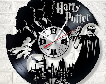 Harry Potter wall clock made out of real vinyl record wonderful gift for any occasion