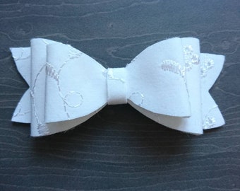 Broderie anglais white hair bow double layer