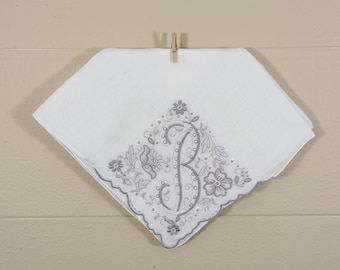 Vintage B Monogrammed Hankie / Monogrammed Wedding Hankerchief / Ladies Hankie
