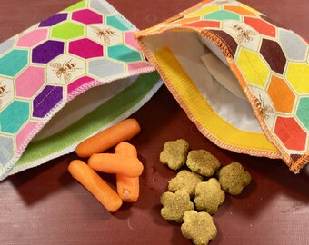 Reusable snack bags/pet treats/dry food products/lined/beehive pattern