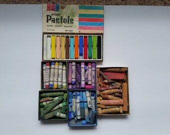 Vintage Lot of Pastels- Weber Grumbacher Sargents