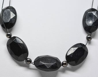 Black tone beaded necklace