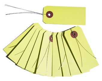 10 étiquettes kraft jaunes avec fil métallique