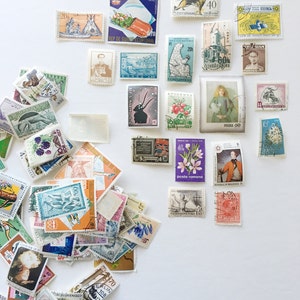 50 USED Off-Paper Vintage World Wide Postage Stamps - Scrapbooking, Collage, Journaling, Paper Ephemera