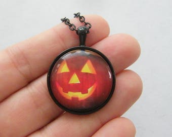 1 Pumpkin Halloween pendant black tone HC227