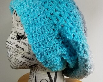 Slouchy hat in teal blue/gray/white