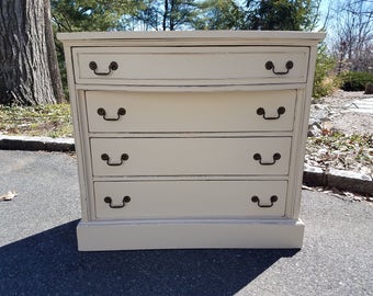 Hand Painted Shabby Chic White Buffet / Server / Dresser - LOCAL PICKUP / DELIVERY Only