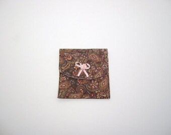 Jewelry pouch, fabric jewelry pouch, jewelry accessory, travel case, accessory case